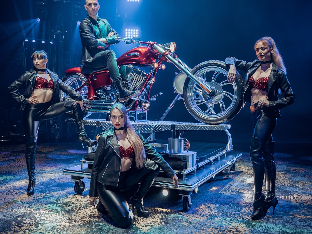 Weltstar Vincent Vignaud lässt Köln schweben