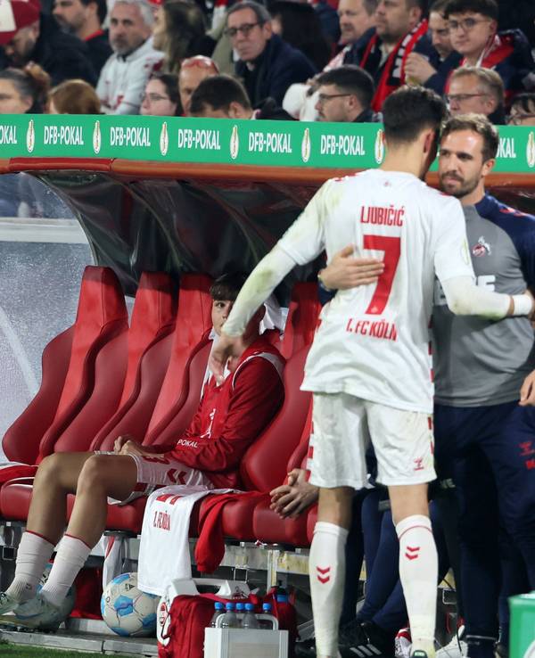 1. FC Köln gegen Holstein Kiel im DFB-Pokal: Jonas Urbig (1. FC Köln).