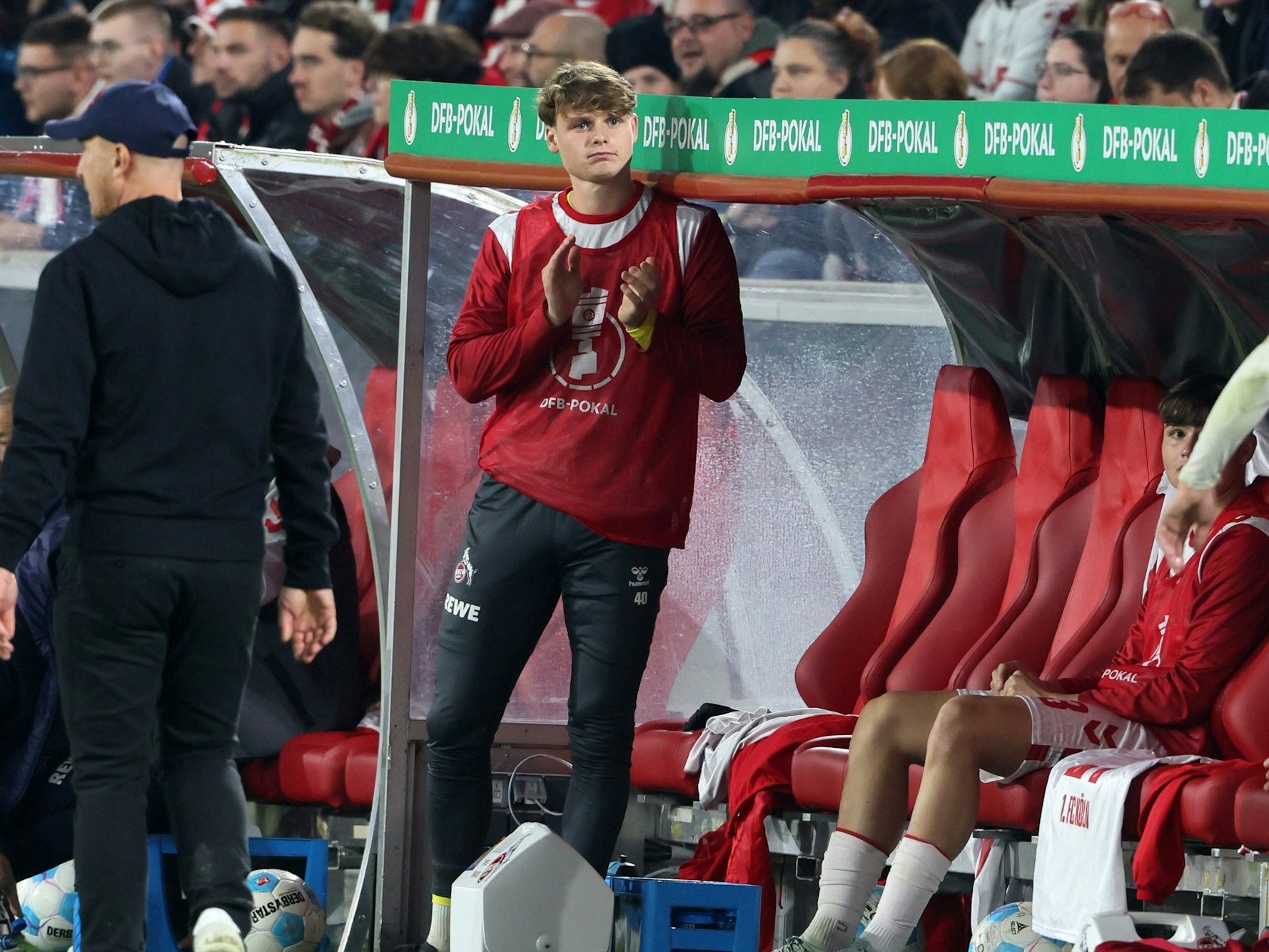 1. FC Köln gegen Holstein Kiel im DFB-Pokal: Jonas Urbig (1. FC Köln).