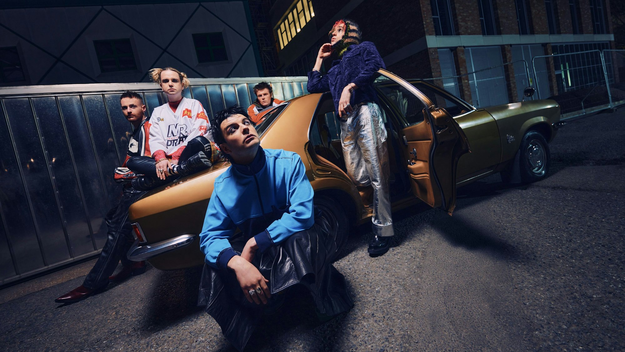 Die Band Fontaines posiert.