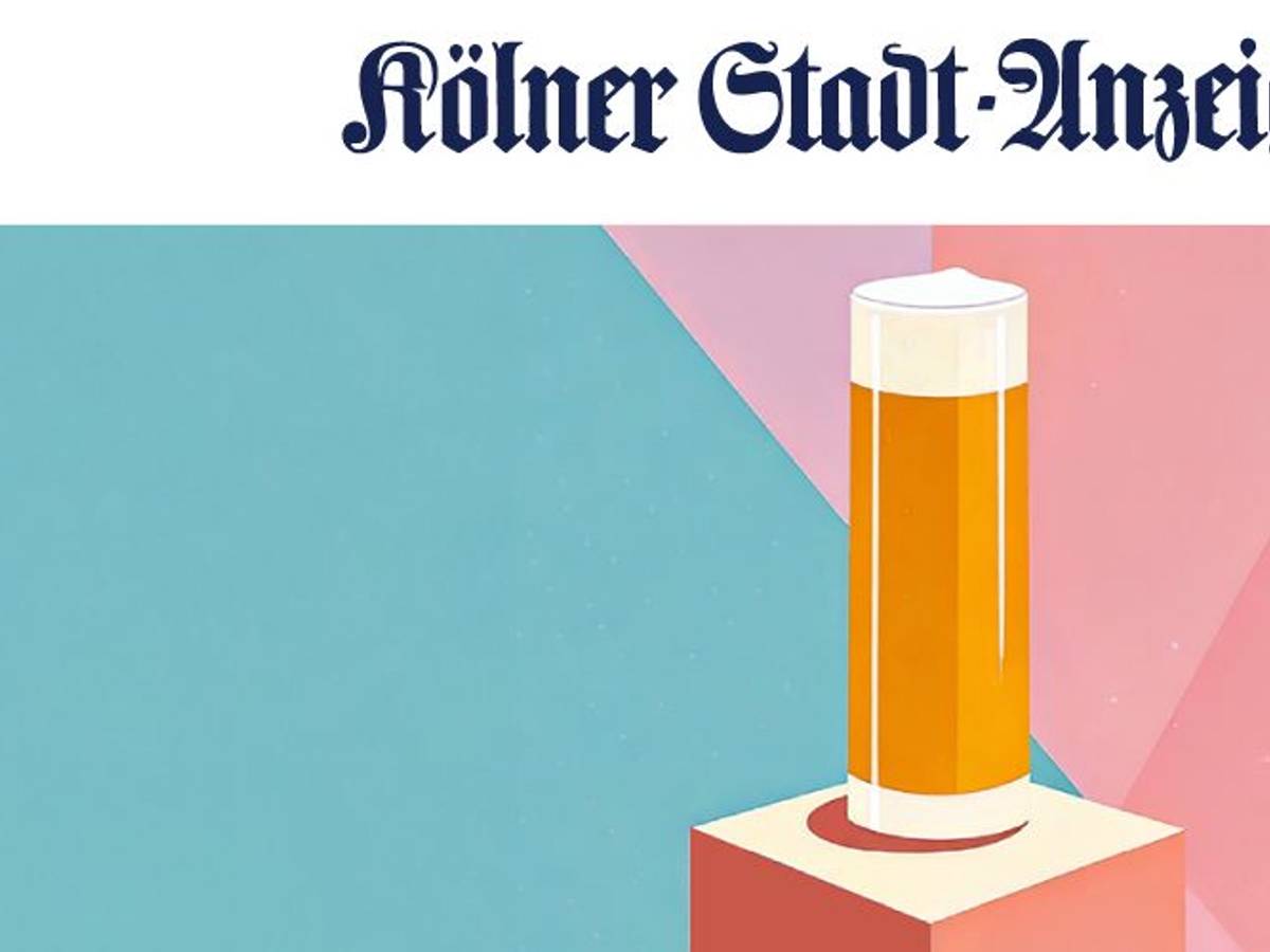 Ein Kölsch steht auf einem Kubus, darüber der Schriftzug des „Kölner Stadt-Anzeiger“.
