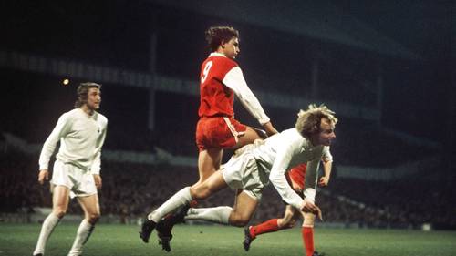 Phil Beal (Tottenham) Dieter Müller (Cologne)