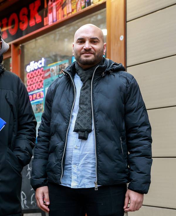Ibrahim Cuma und Malik Dine von der Gewerbeabteilung der Stadt Köln.