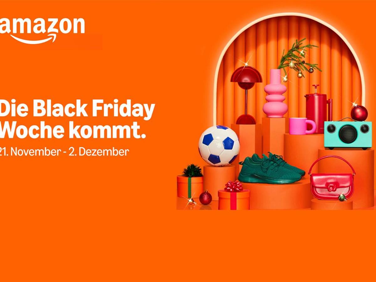 Amazon Black Friday Woche: Darstellung verschiedener Produkte auf einem orangenen Podest