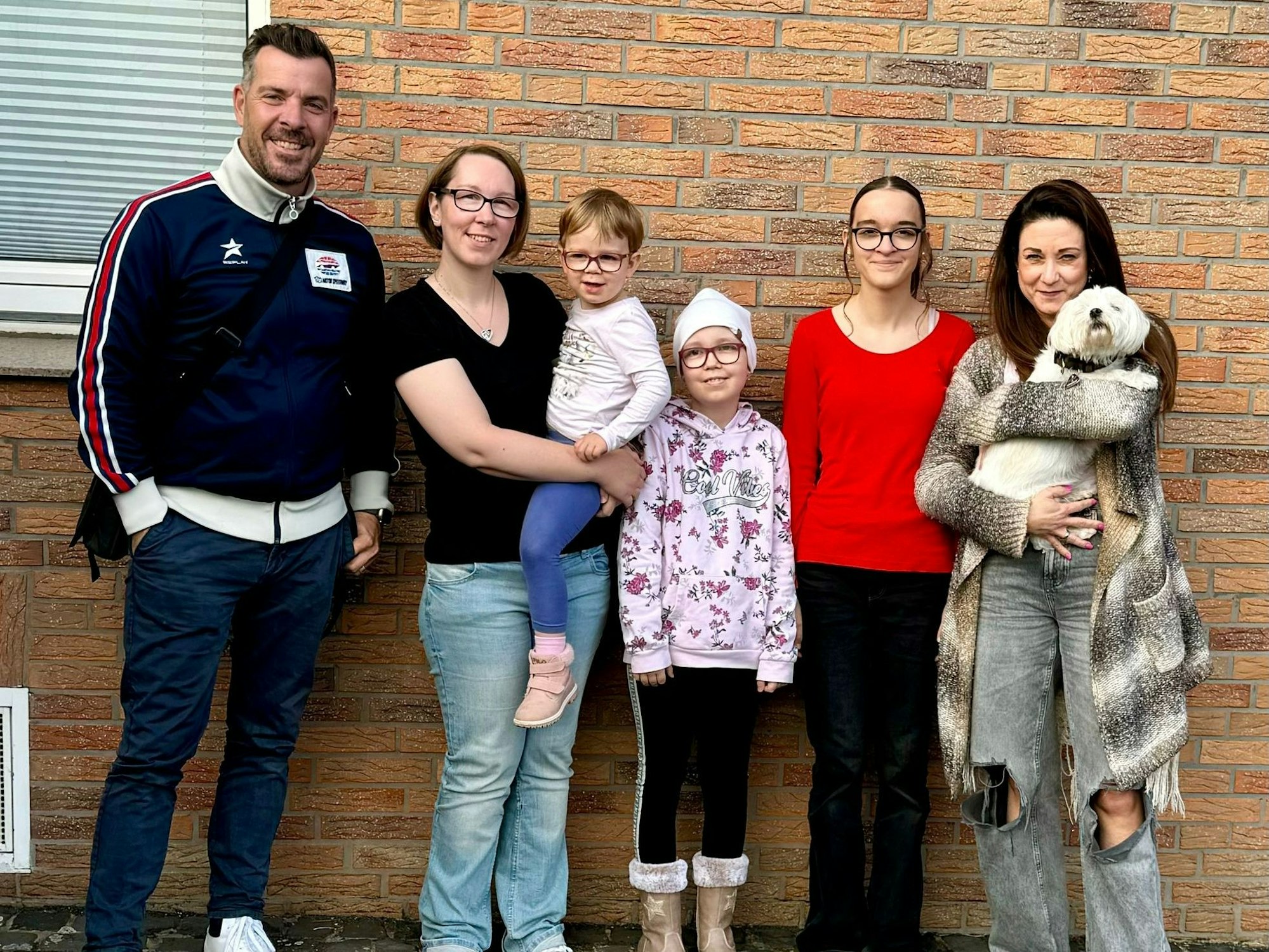 Torben und Nadine Klein zu Besuch bei Lauras Familie.