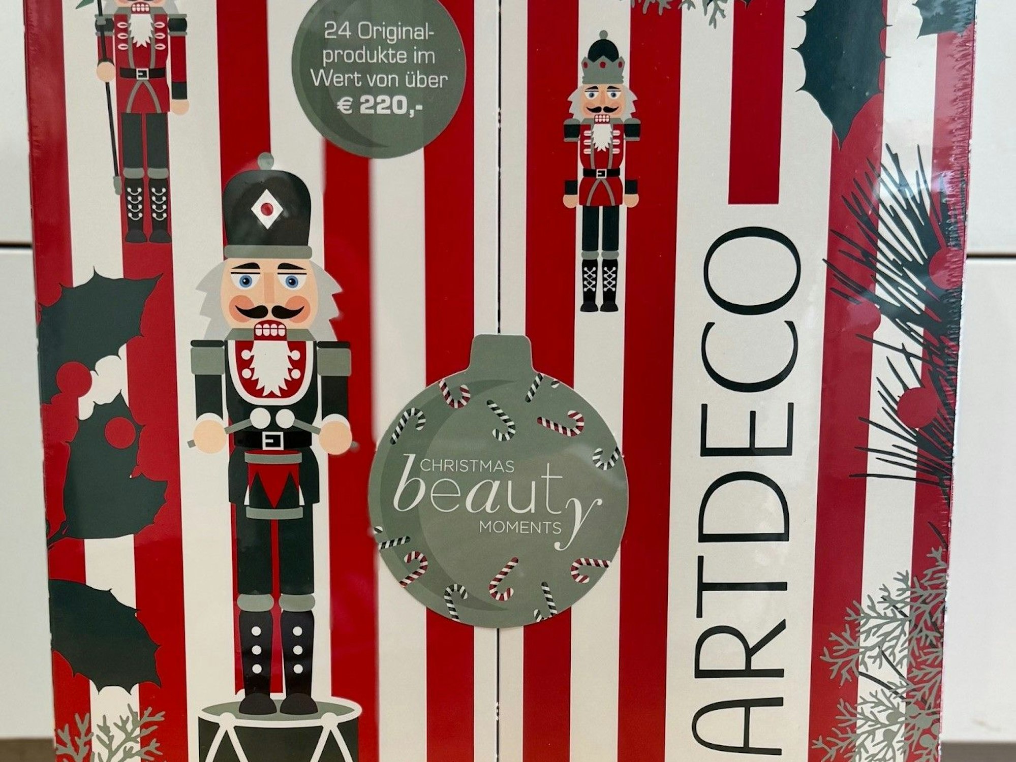 Advents-Geschenke: Adventskalender 2024 von Artdeco