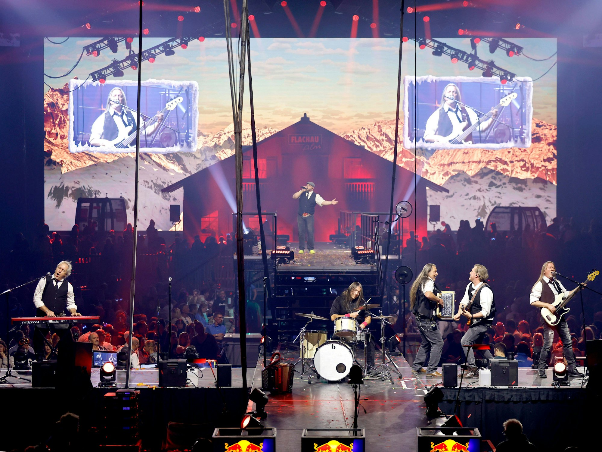 Die Schlagerband Zillertaler Schürzenjäger in Köln.