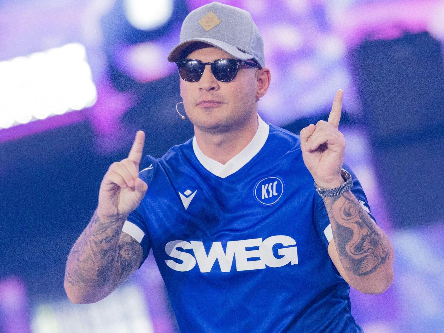 Das Foto zeigt den Sänger Pietro Lombardi im Finale der RTL Castingshow „Deutschland sucht den Superstar“ am 9. November 2024.