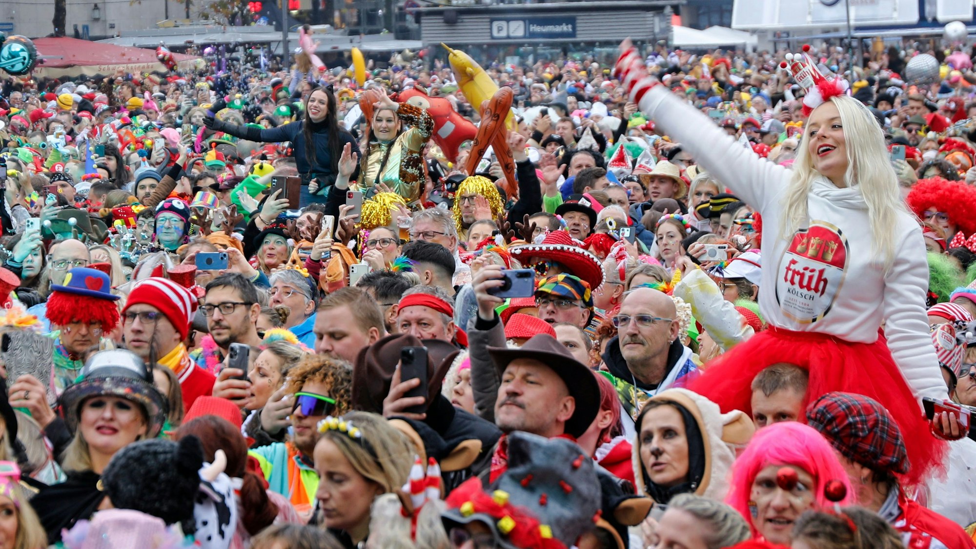 Stimmung auf dem Heumarkt.