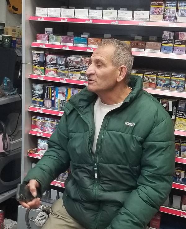 Gala Galali vom Kiosk „Tiam“
