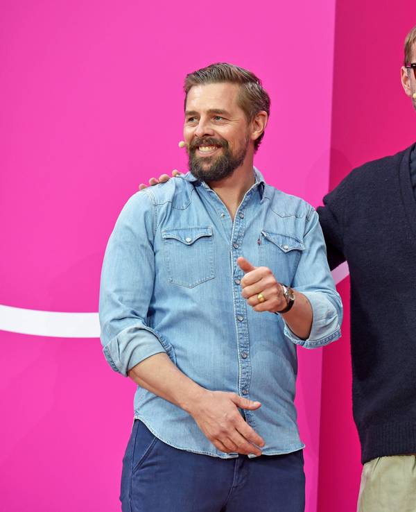 Klaas Heufer-Umlauf, Joko Winterscheidt bei der YESCON 5.0 in der Telekom Hauptstadtrepräsentanz in Berlin.