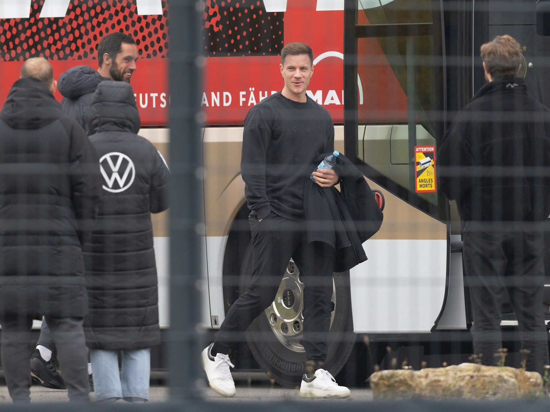 Marc-Andre ter Stegen stattete der deutschen Nationalmannschaft am Freitag (15. November 2024) einen Besuch ab.
