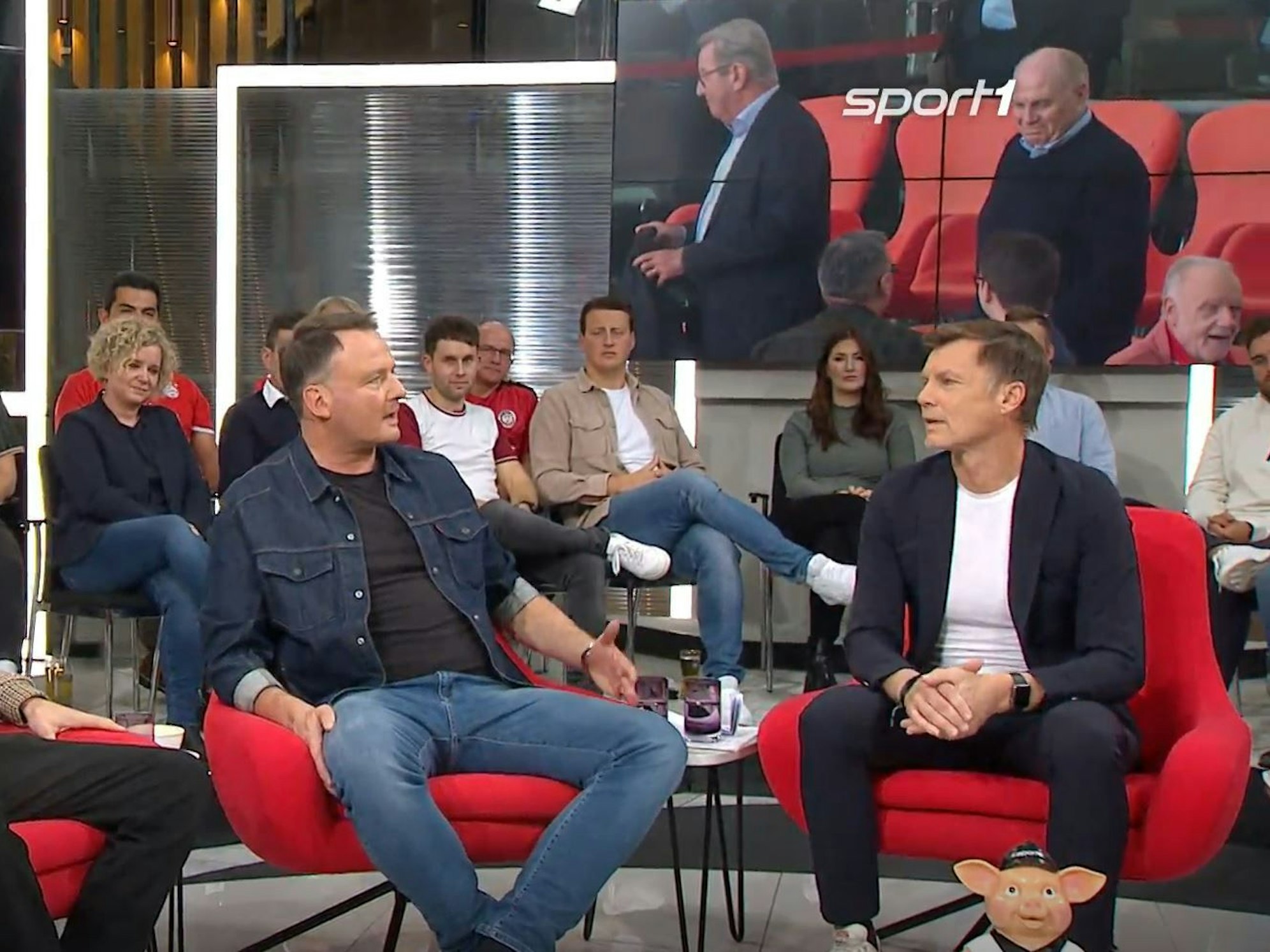 Thomas Helmer diskutiert mit Thomas Wagner über Uli Hoeneß.