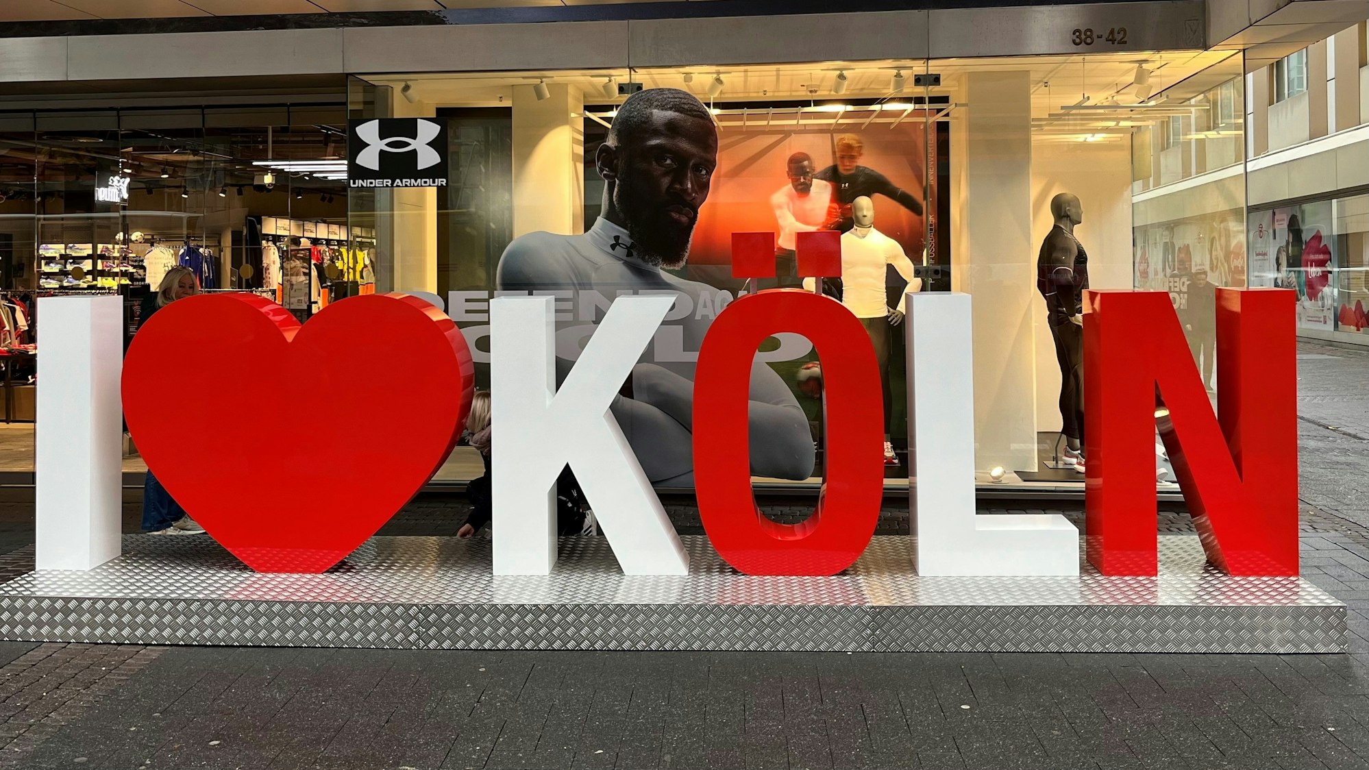 Der neue Schriftzug „I Love Köln“
