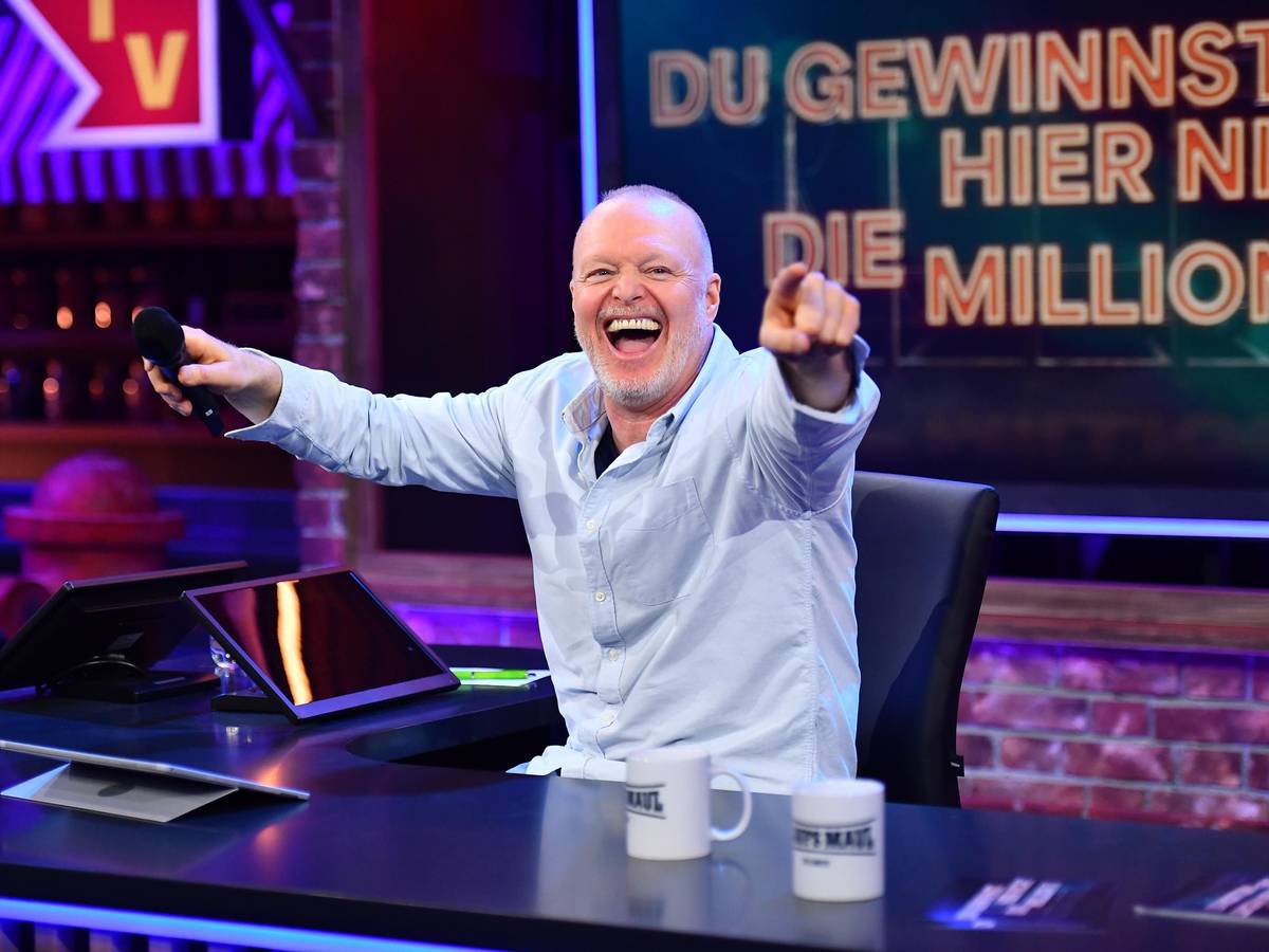 Stefan Raab in seiner Show „Du gewinnst hier nicht die Million“.