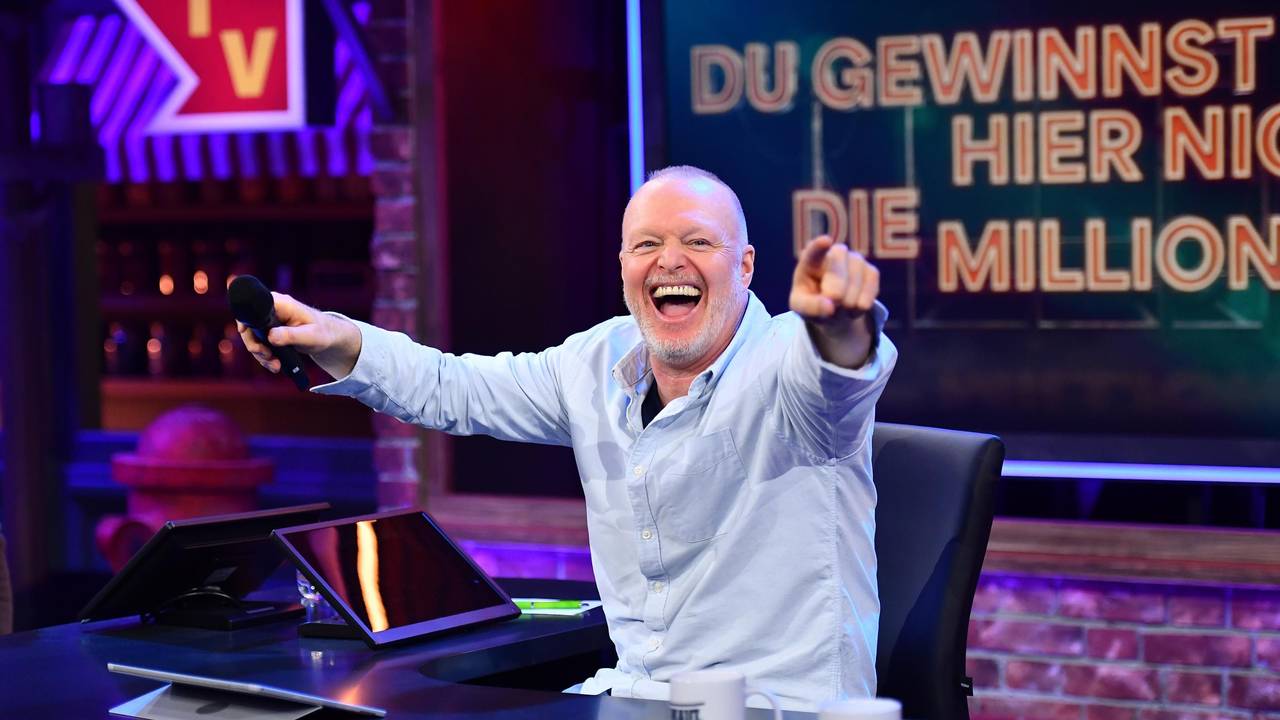 Stefan Raab in seiner Show „Du gewinnst hier nicht die Million“.