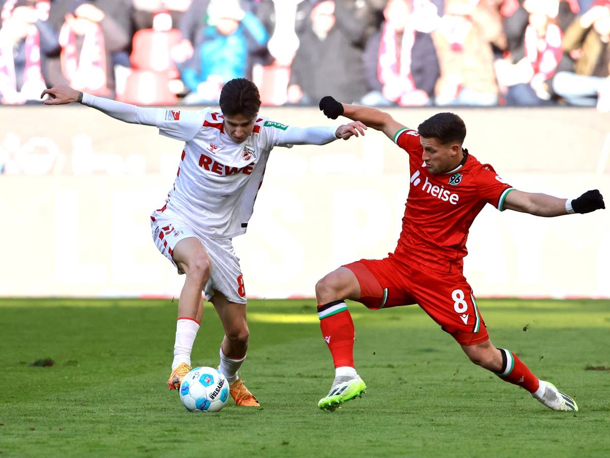 Denis Huseinbasic (1. FC Köln) im Spiel gegen Hannover 96.