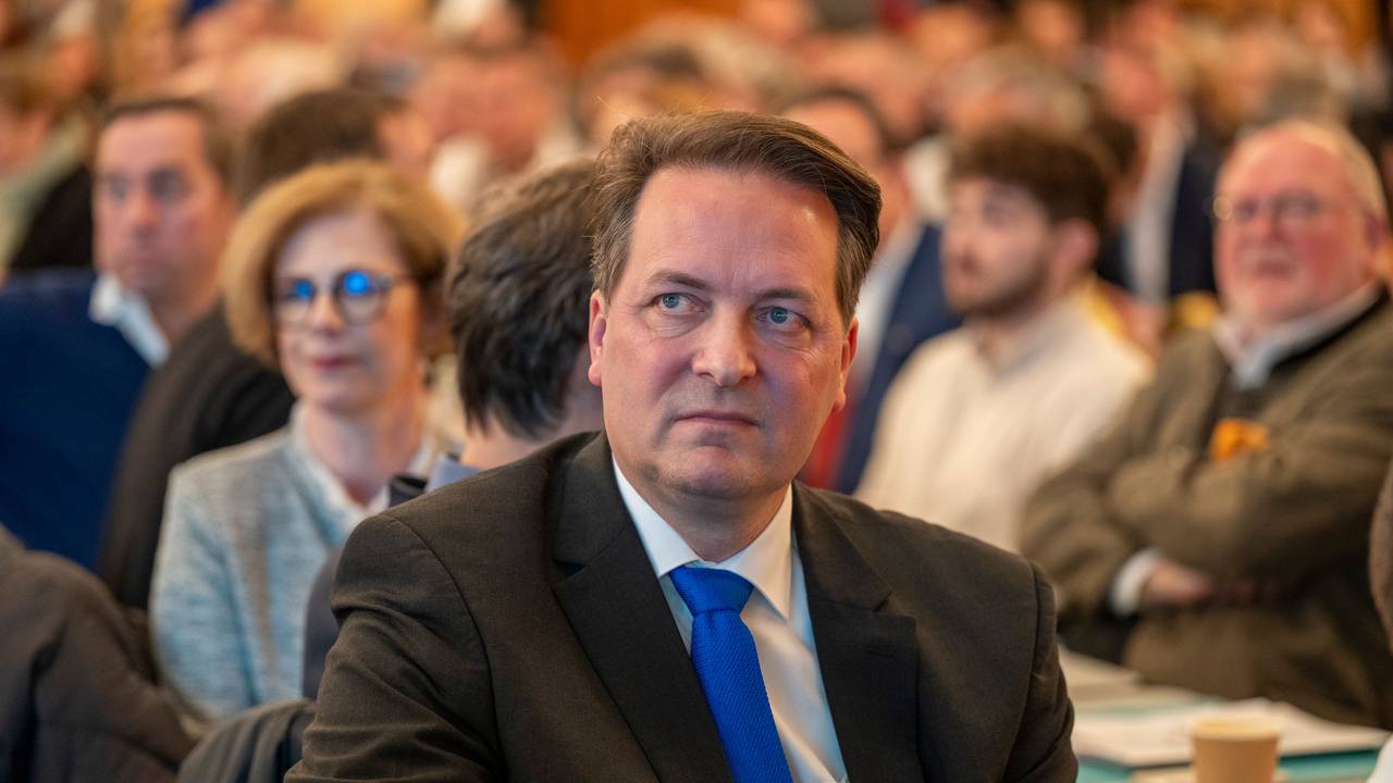 CDU-Parteichef Karl Alexander Mandl bei der Mitgliederversammlung.