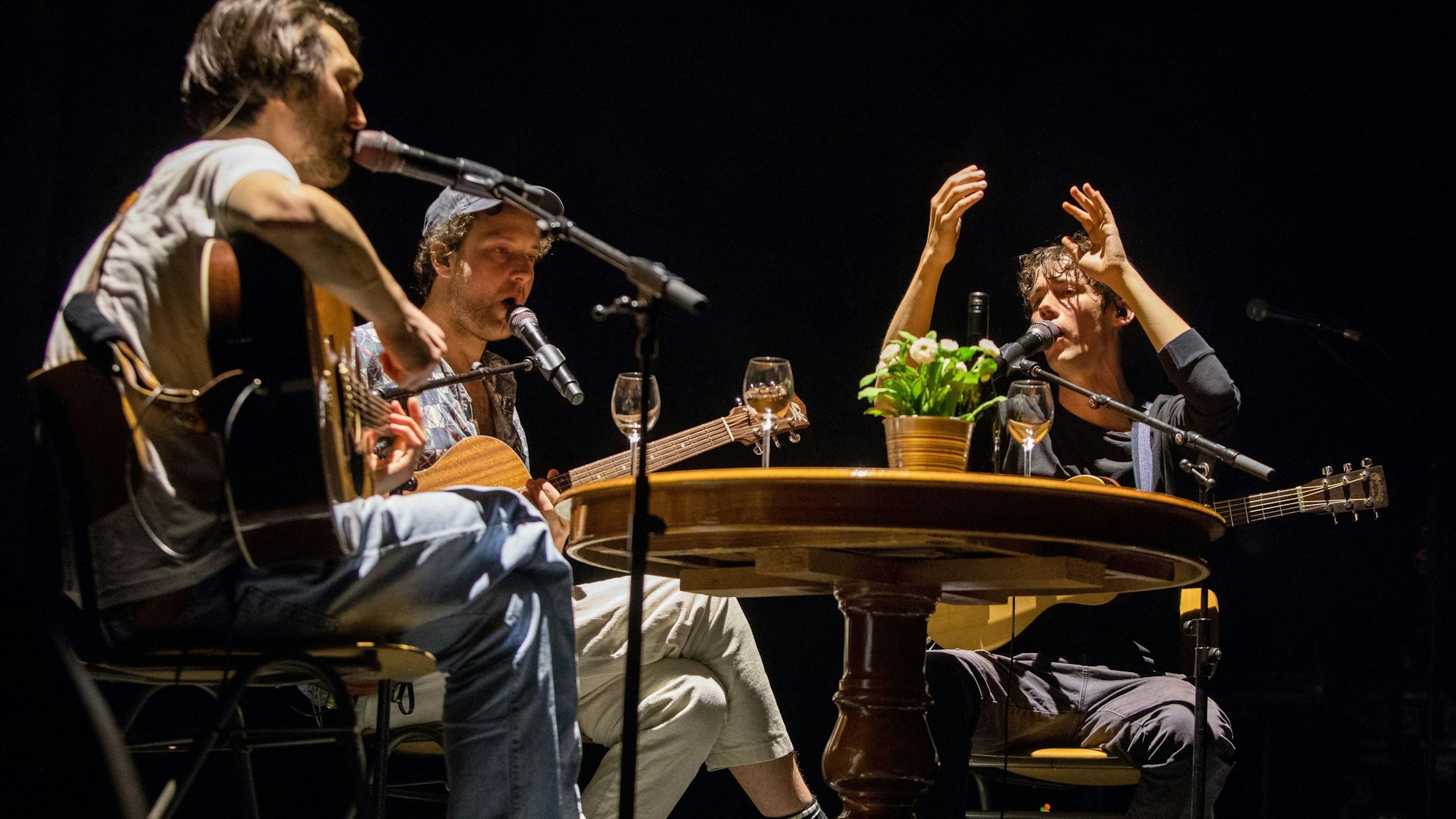 AnnenMayKantereit bei ihrem Köln-Konzert in der Lanxess-Arena