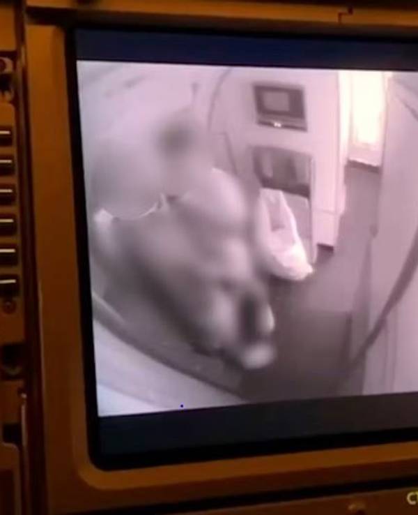 Das Foto zeigt einen Screenshot aus dem Video, das von der Cabin-Crew eines Swiss-Airline-Flugs aufgenommen und anschließend in privaten Gruppen verbreitet wurde.