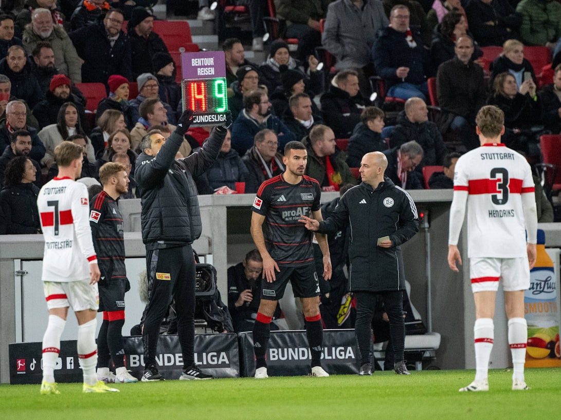 Ivan Prtajin wird bei Union Berlin eingewechselt.