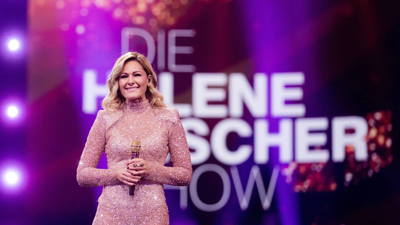 Helene Fischer, Schlagerstar, tritt während der Aufzeichnung der „Helene Fischer-Show“ in der Messehalle 6 auf.