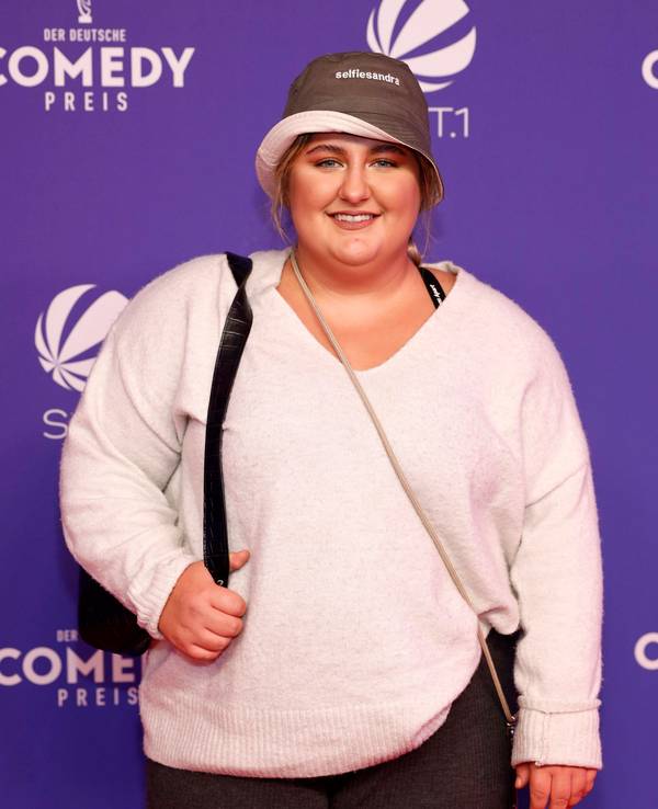 Sandra Safiulov, besser bekannt als Selfiesandra, bei der Verleihung des 24. Deutschen Comedypreises 2020. Die 25-Jährige hat vor dem Start von „Let's Dance“ ordentlich abgenommen.
