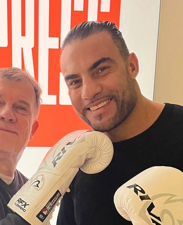 Mahmoud Charr und Christian Knop beim gemeinsamen Foto.