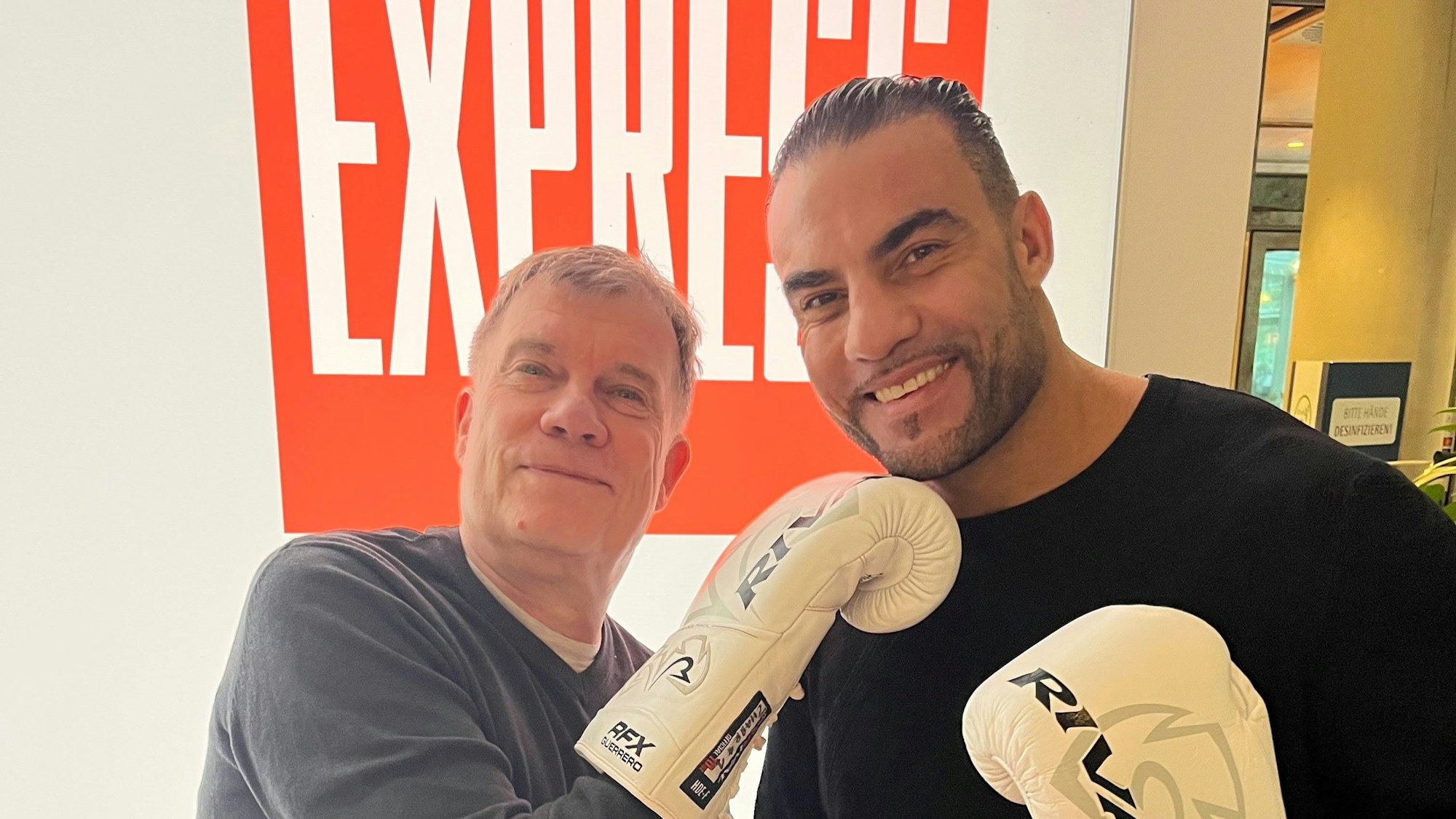 Mahmoud Charr und Christian Knop beim gemeinsamen Foto.