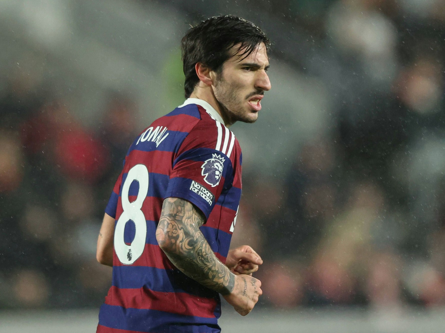 Sandro Tonali beim Spiel gegen Brentford.