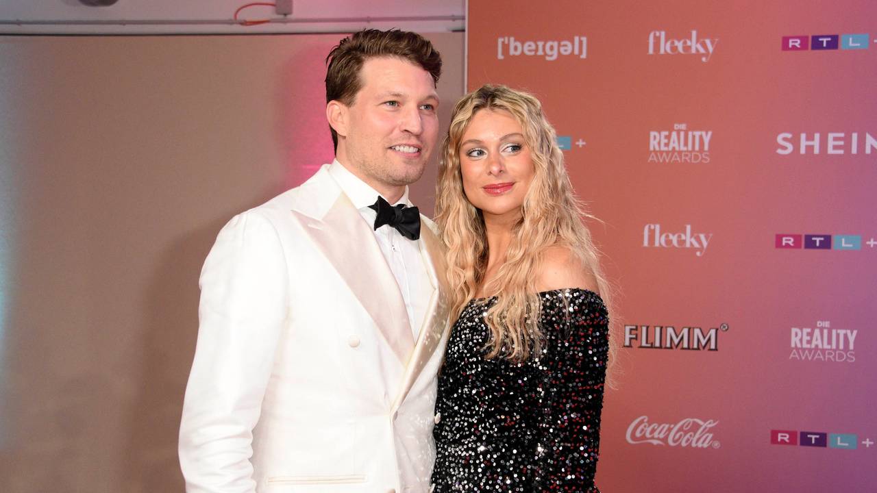 Raul Richter und Vanessa Schmitt bei der Verleihung der Reality Awards 2024 in den MMC Studios. Köln, 07.12.2024