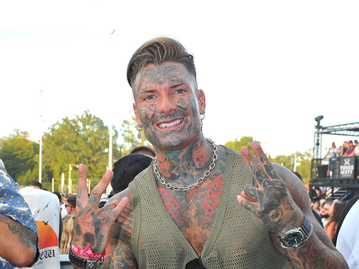 Nikola Glumac (hier zu sehen beim „World Club Dome Realitystar Island“ am 7. September 2024 in Frankfurt) machte vor wenigen Wochen seine Beziehung zu Kim Virginia öffentlich. Nun folgt direkt ein völlig verrückter Liebesbeweis.