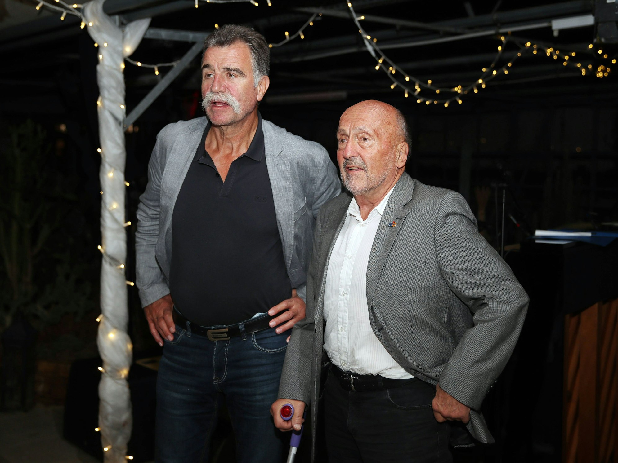 Heiner Brand (l.) und Klaus Wolfermann am 17. September 2024 auf einer Charity-Veranstaltung in Essen.