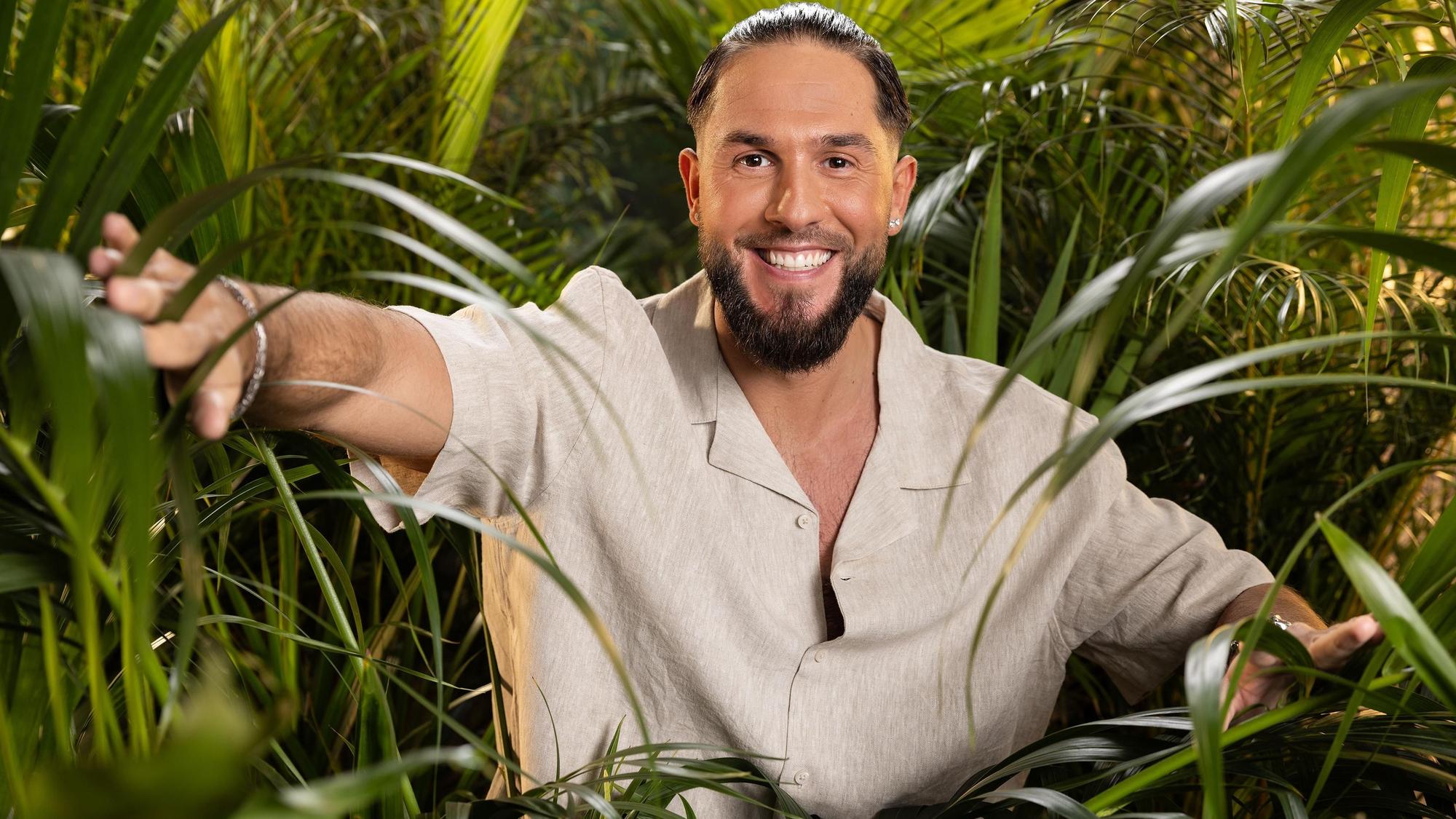 Reality-TV-Star Maurice Dziwak ist einer der zwölf Kandidaten des Dschungelcamps 2025.