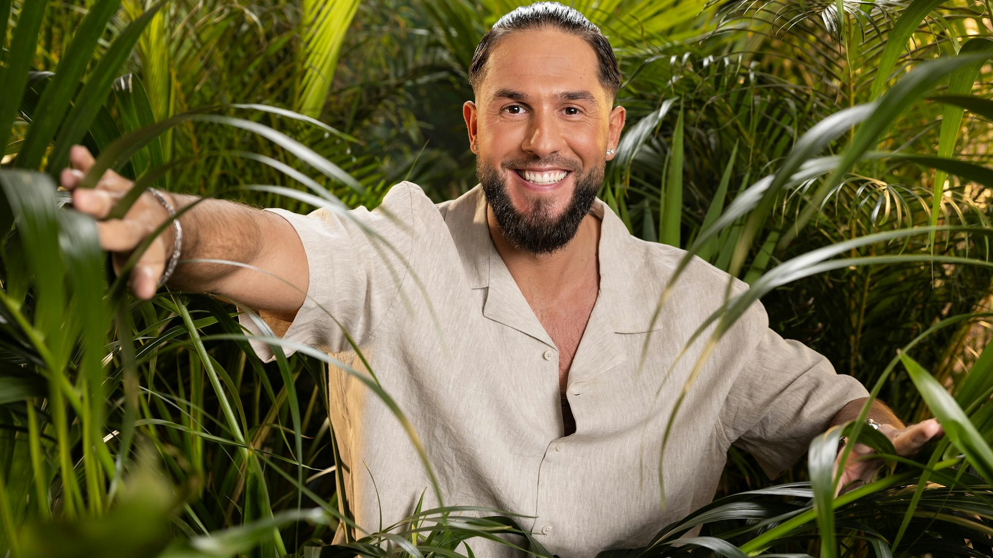 Reality-TV-Star Maurice Dziwak ist einer der zwölf Kandidaten des Dschungelcamps 2025.