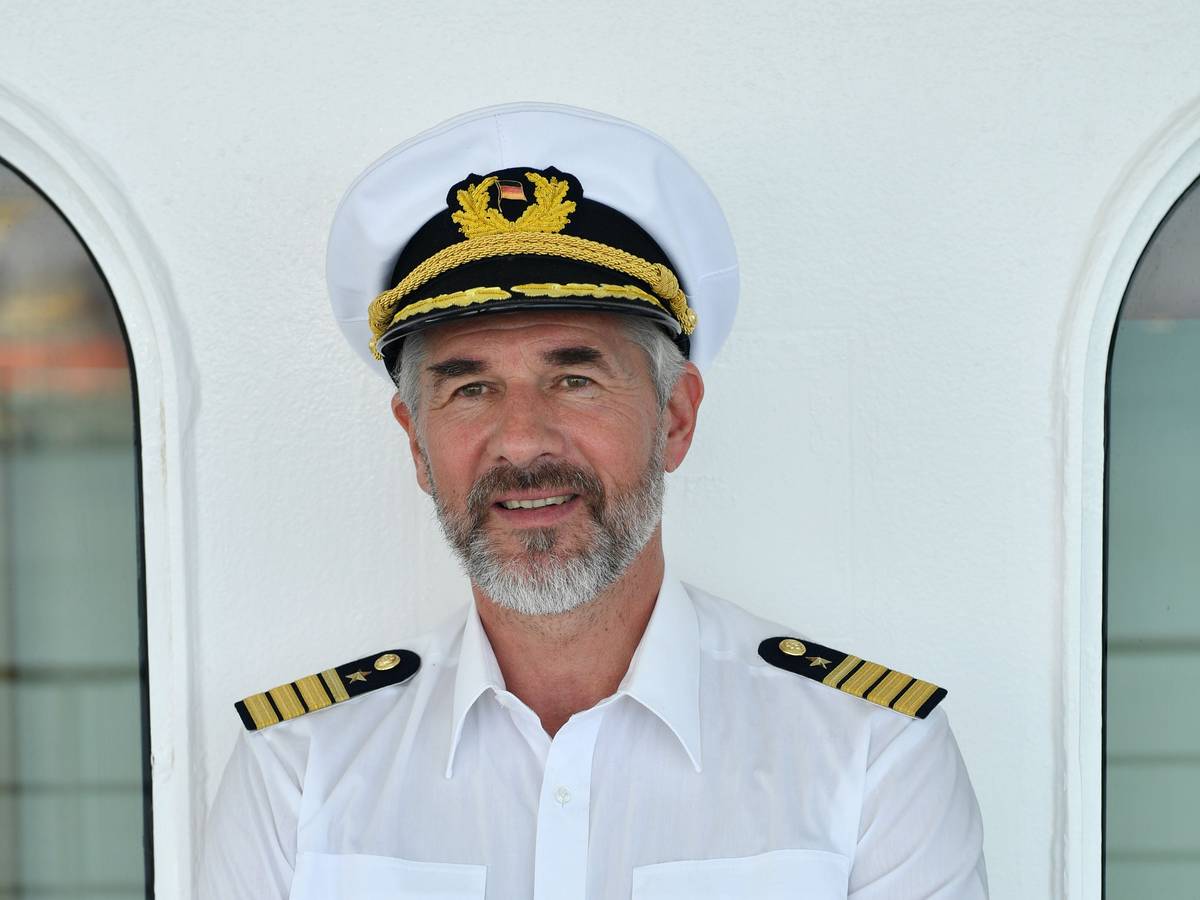 Erster Offizier auf dem "Traumschiff": Daniel Morgenroth als Martin Grimm
