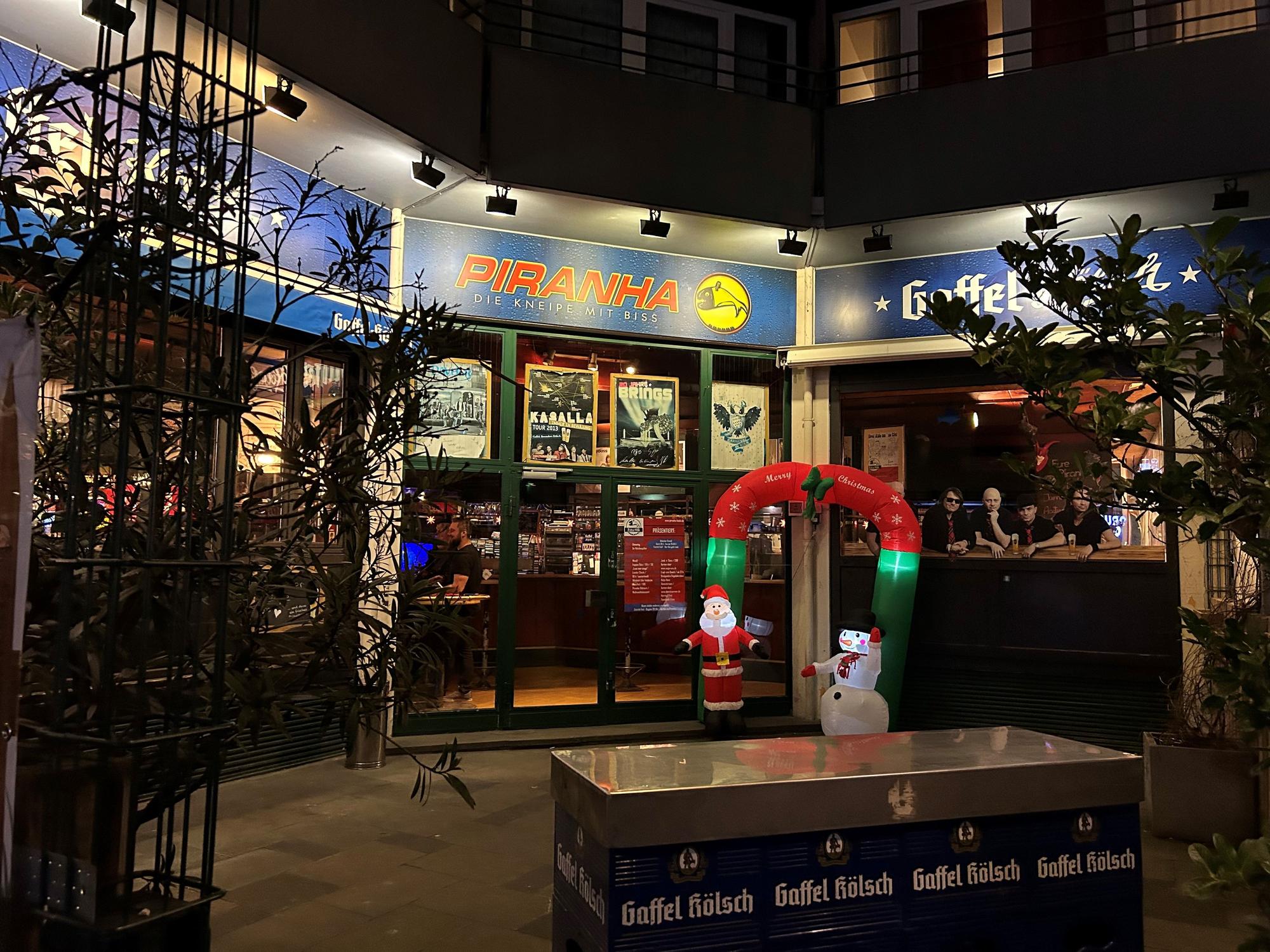 Die Kneipe Piranha in Köln.