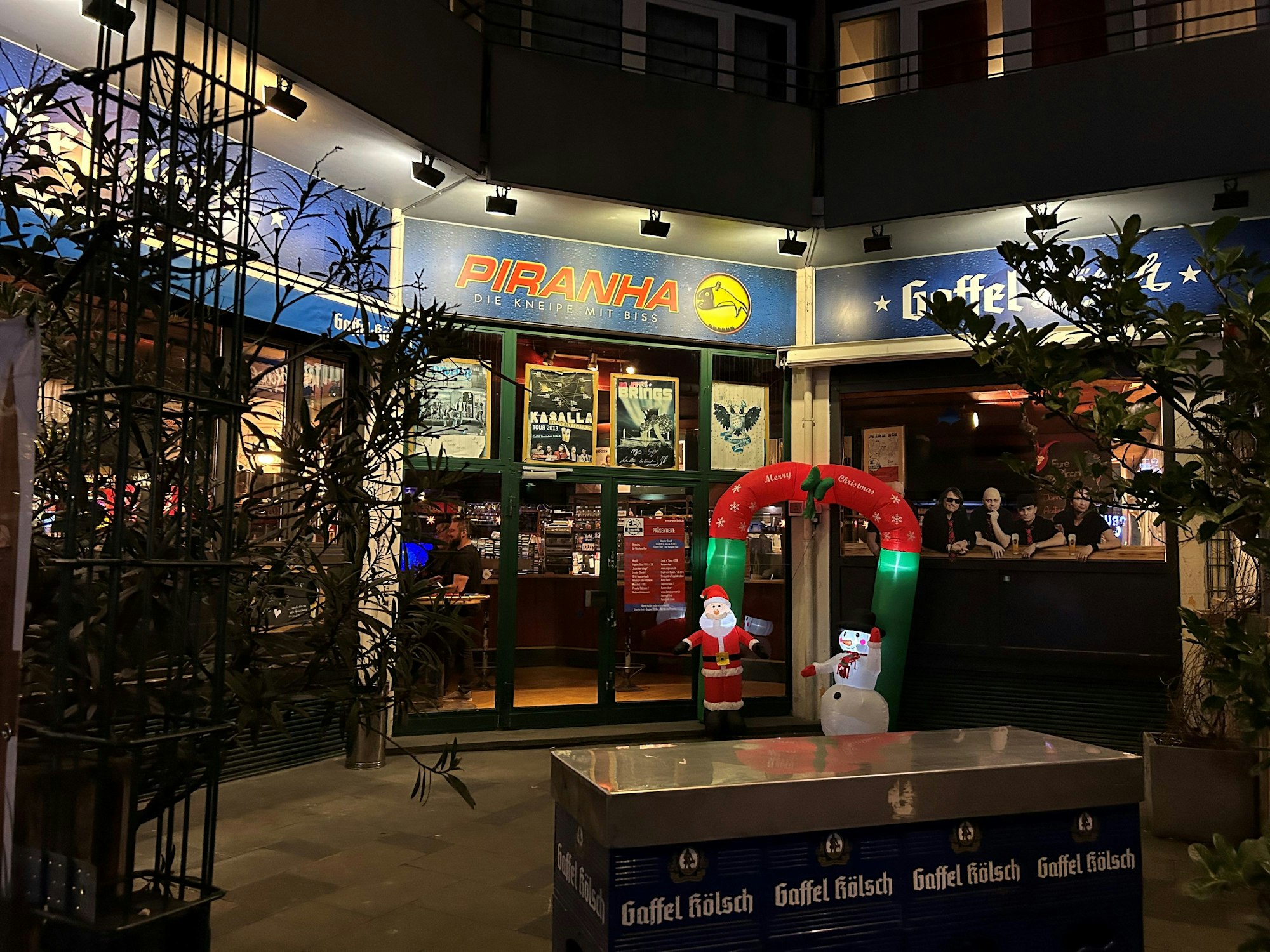 Die Kneipe Piranha in Köln.