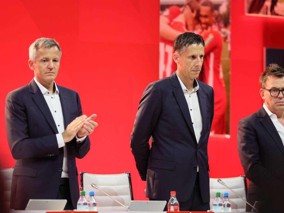 1. FC Köln, Mitgliederversammlung, von links: Philipp Türoff, Christian Keller, Markus Rejek