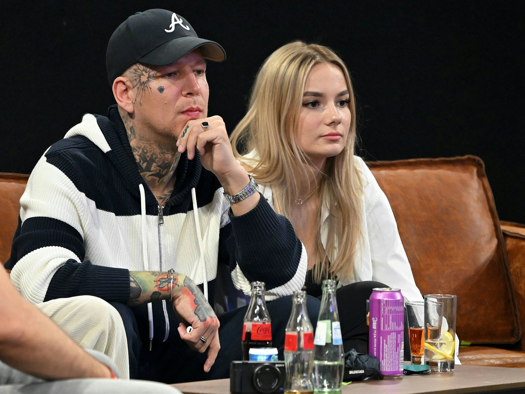 Die Leverkusener Influencerin „Snipsska“, hier am 8. April 2024 gemeinsam mit dem Streamer Montana Black beim Finale der Baller League