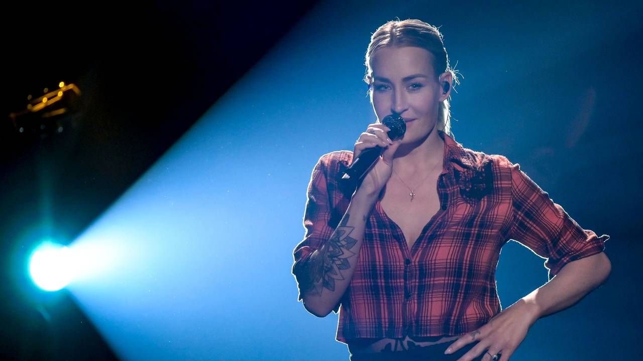 Die Sängerin Sarah Connor steht bei der ZDF-Aufzeichnung des großen Jahresrückblicks «Menschen 2019» auf der Bühne. Die Sendung wird am 19.12.2019 um 22.15 Uhr gesendet. +++ dpa-Bildfunk +++