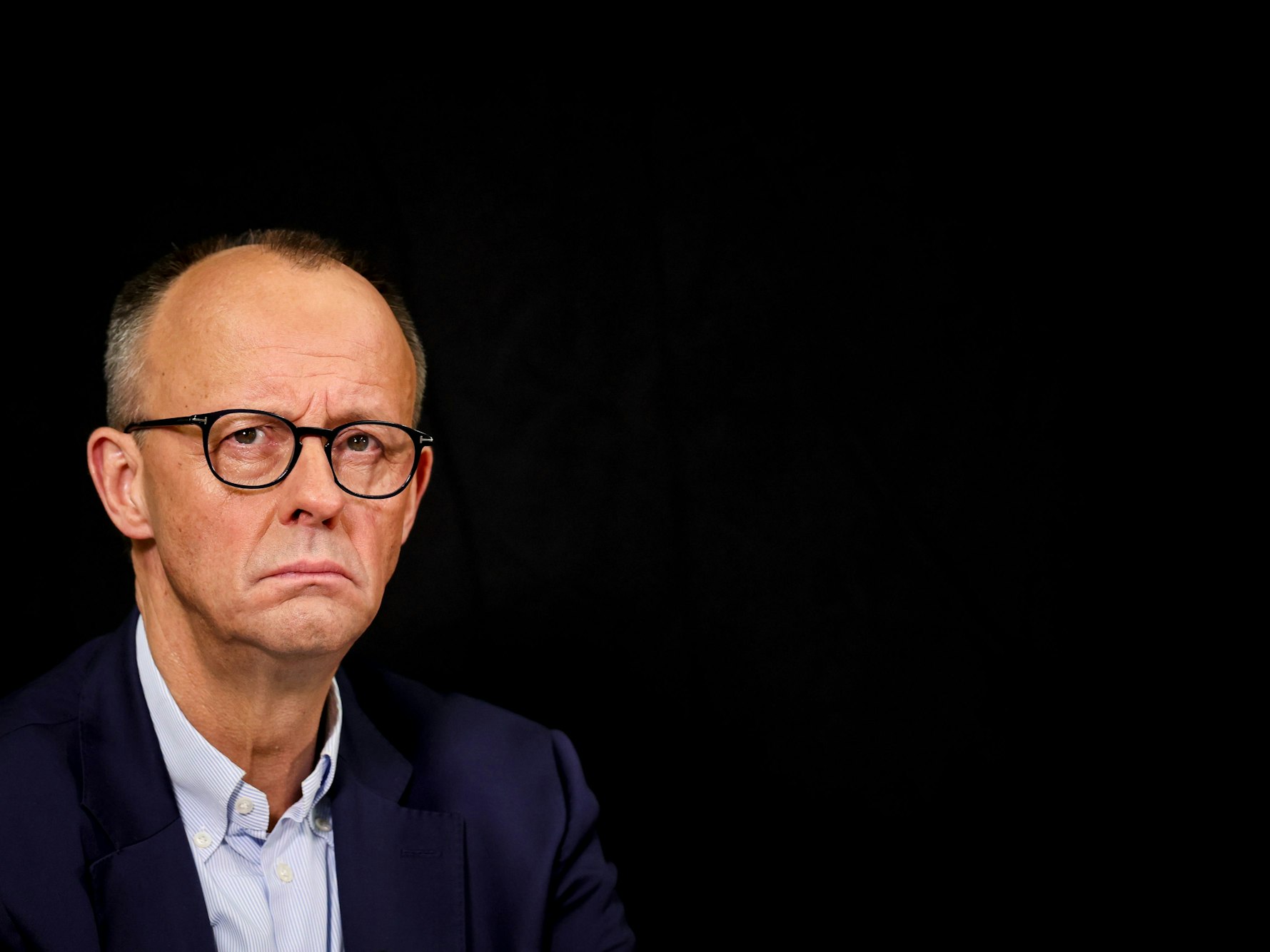 Eein Wahlforscher attestiert Unionskanzlerkandidat Friedrich Merz (hier am 12. Dezember in Olsberg) mit Blick auf die geplante Bundestagswahl Schwächen.