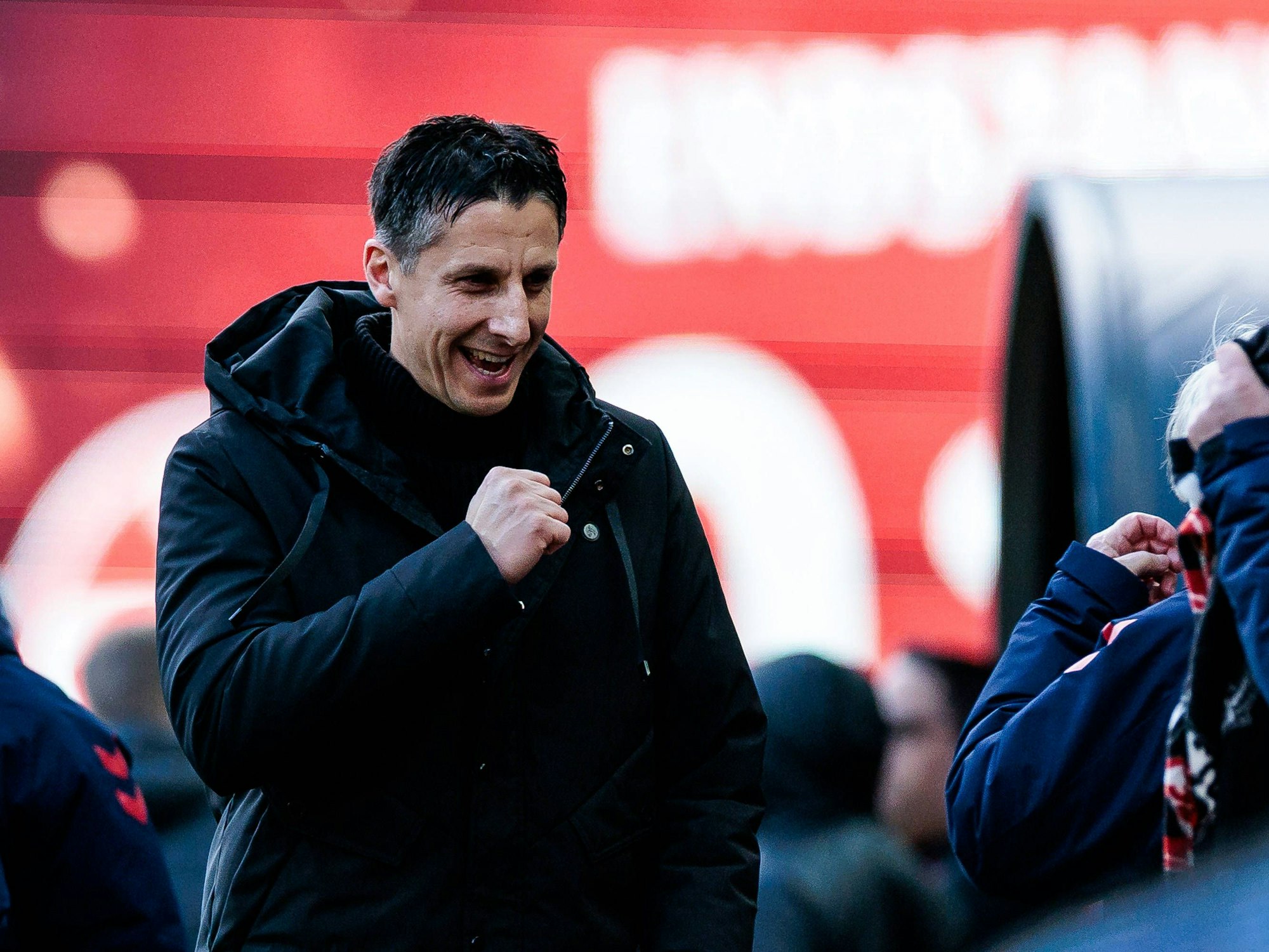 Christian Keller ballt die Faust nach dem Sieg in Kaiserslautern.