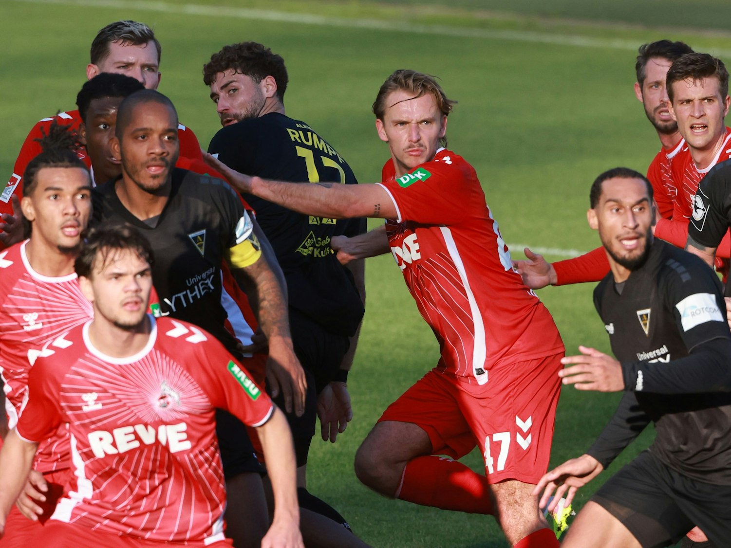 Der 1. FC Köln im Test gegen Alemannia Aachen.