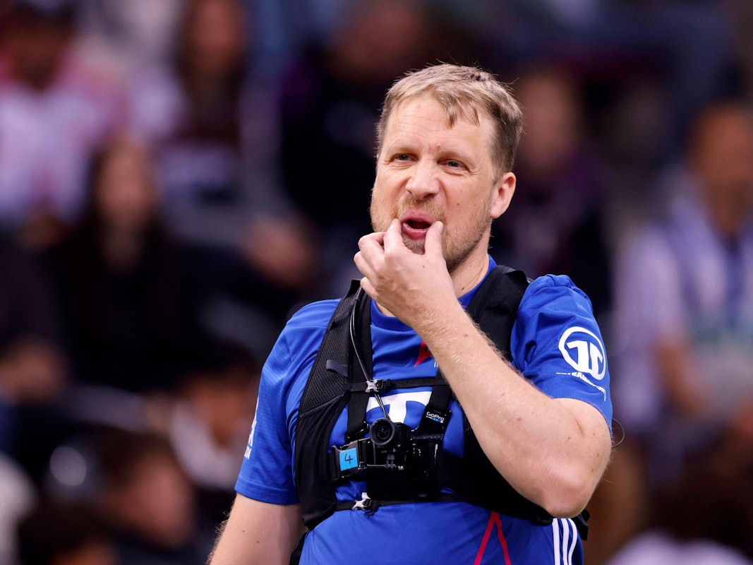 Oliver Pocher bei einem Promi-Kick in Bonn.