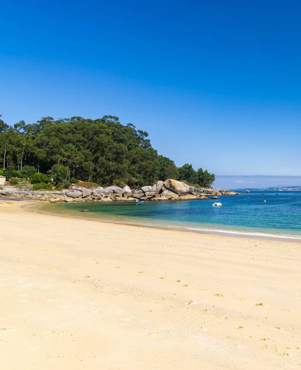 Blick auf den Praia da Mourisca am Nordatlantischer Ozean. Galizien ist noch immer ein Geheimtipp.