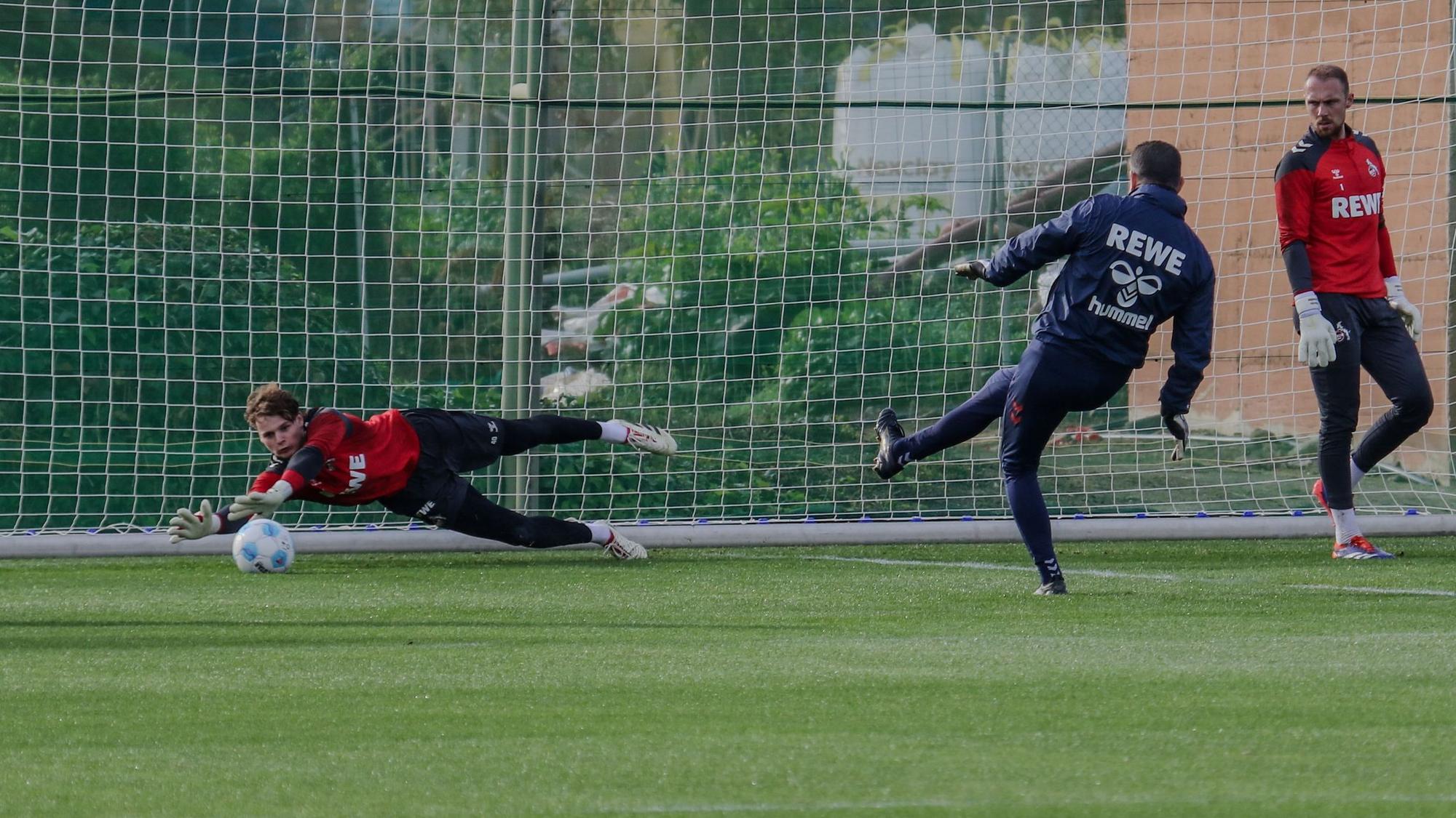 1. FC Köln: Jonas Urbig im Trainingslager in Estepona.