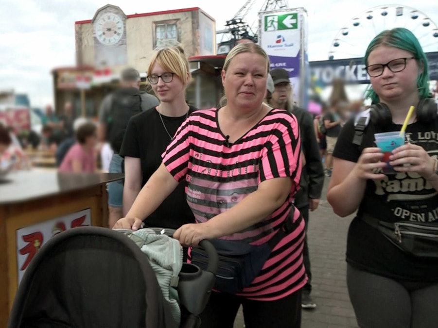 Sandra und ihre Familie sind wie jedes Jahr auf der Hanse Sail unterwegs.