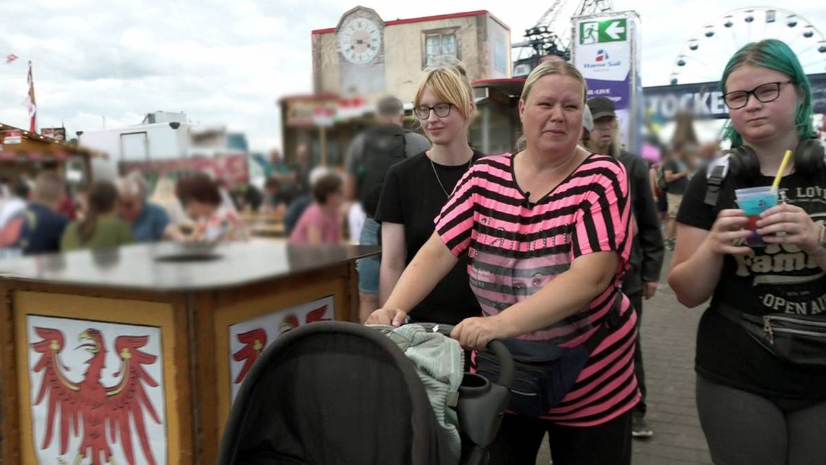 Sandra und ihre Familie sind wie jedes Jahr auf der Hanse Sail unterwegs. 