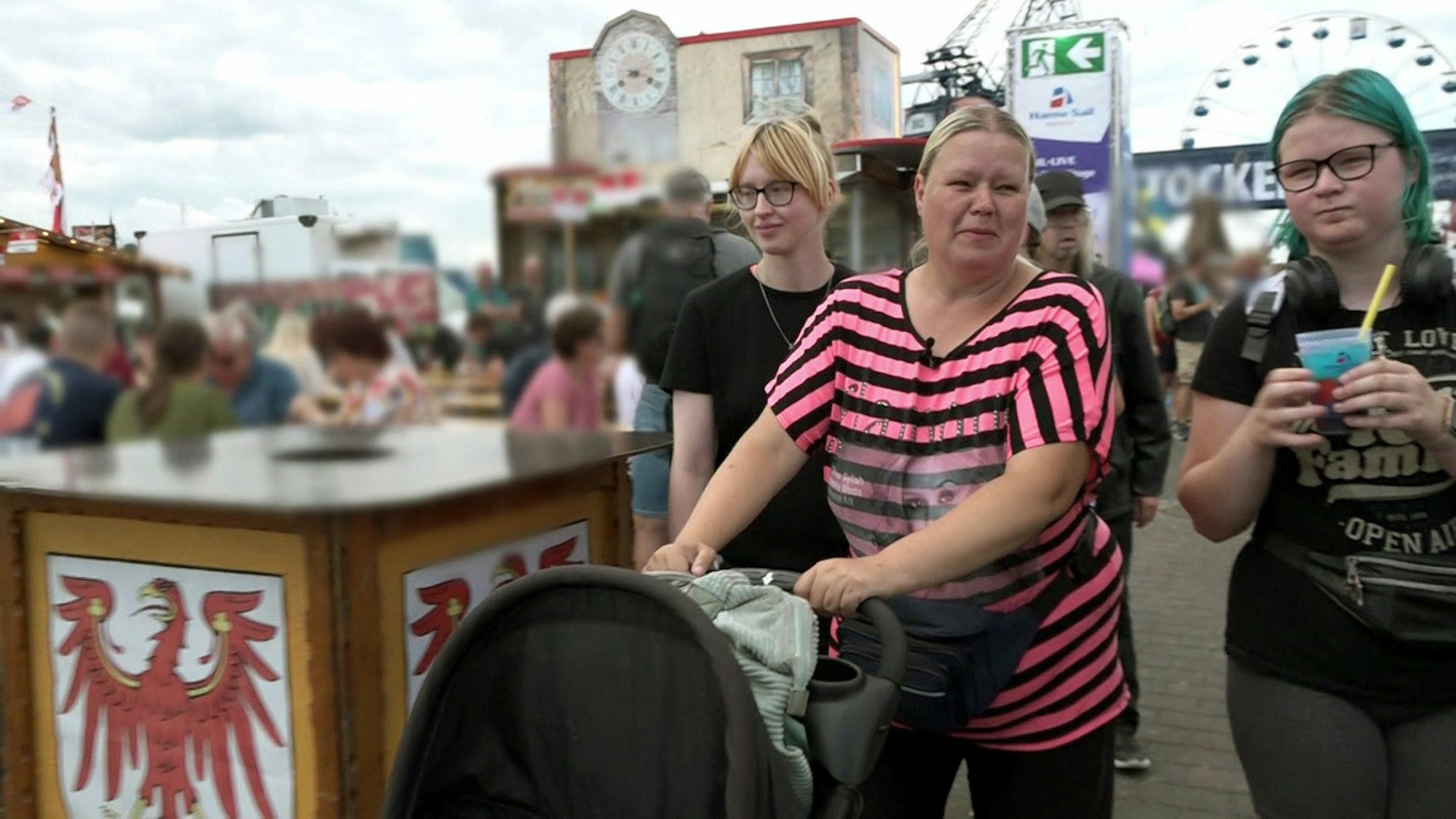 Sandra und ihre Familie sind wie jedes Jahr auf der Hanse Sail unterwegs.